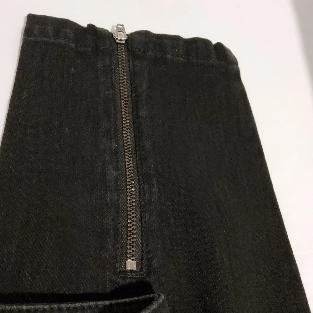 J. McLaughlin High Waisted Jeans - Picture 5 of 9
